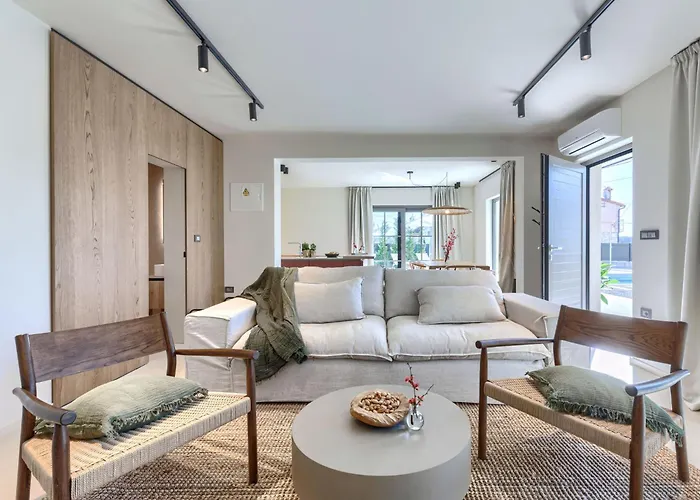 Minda By Interhome Tatil Evi Poreč